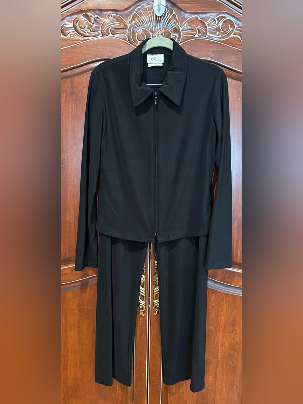Iz Byer Black Two-Piece Zip Jacket and Pants Set